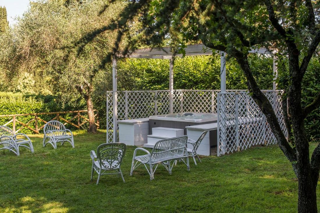 Country Lodge B&B Siena Exteriör bild
